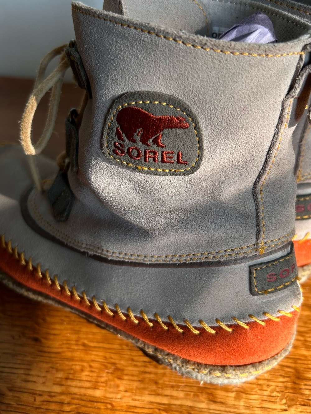SOREL JOPLIN MOCCASIN SUEDE BOOTS - Picture 5 of 8